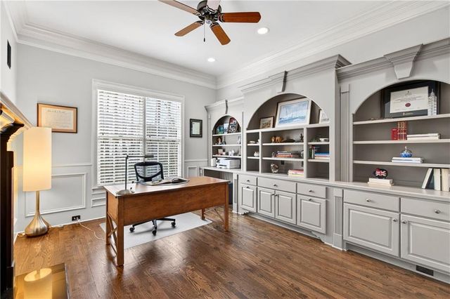 575 Trimble Lake Court, Atlanta, GA 30342