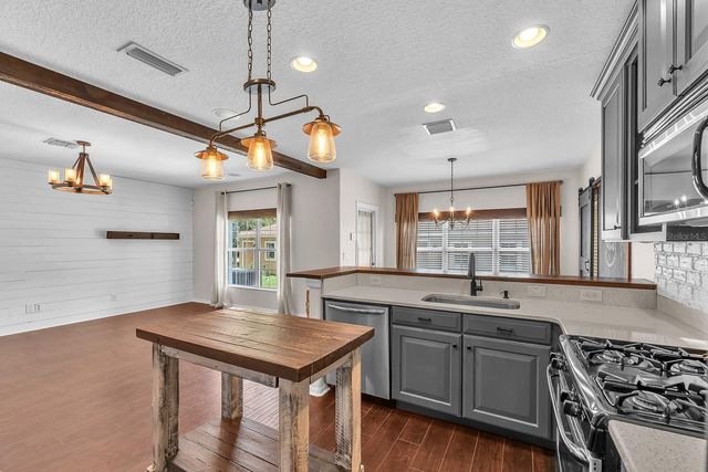 16108 LONEOAK VIEW DRIVE, Lithia, FL 33547