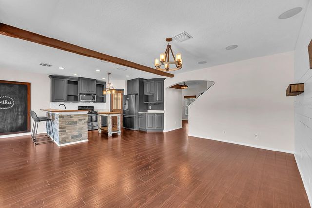 16108 LONEOAK VIEW DRIVE, Lithia, FL 33547