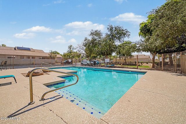 635 W COLT Road, Chandler, AZ 85225