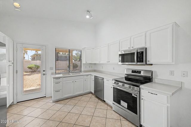 635 W COLT Road, Chandler, AZ 85225