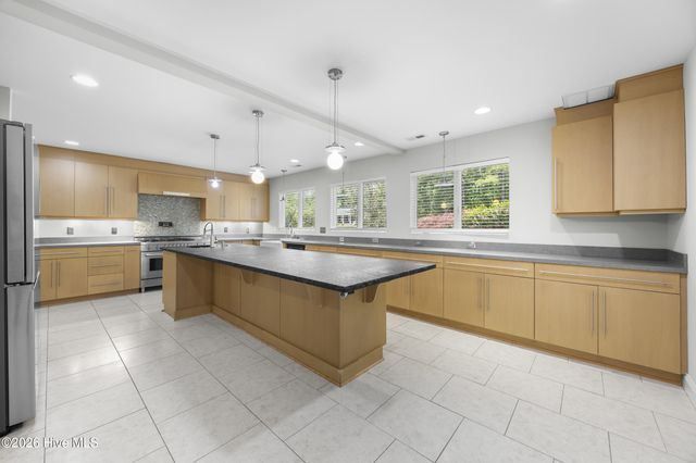 1011 Greenway Road, Jacksonville, NC 28546