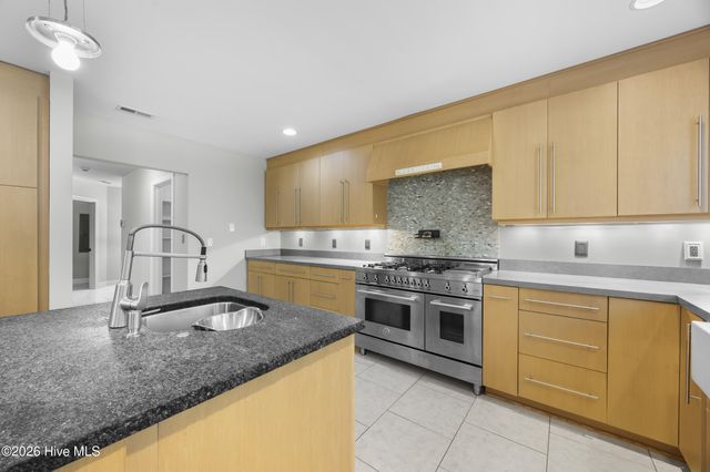 1011 Greenway Road, Jacksonville, NC 28546