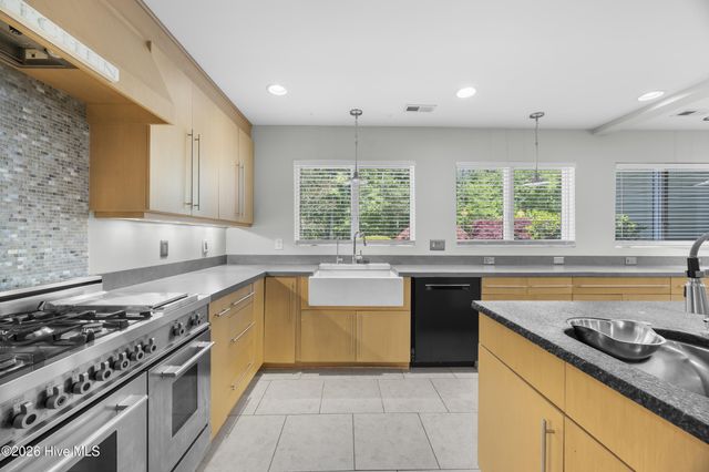 1011 Greenway Road, Jacksonville, NC 28546