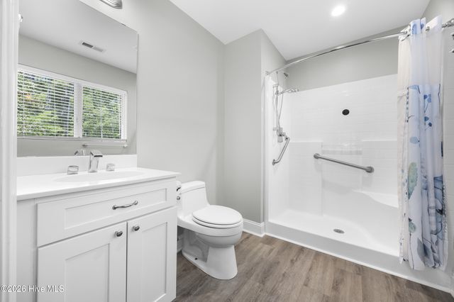 1011 Greenway Road, Jacksonville, NC 28546