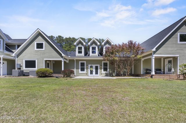 1011 Greenway Road, Jacksonville, NC 28546