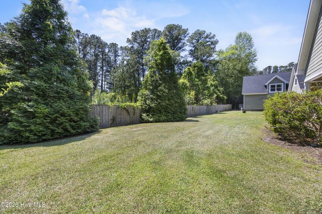 1011 Greenway Road, Jacksonville, NC 28546