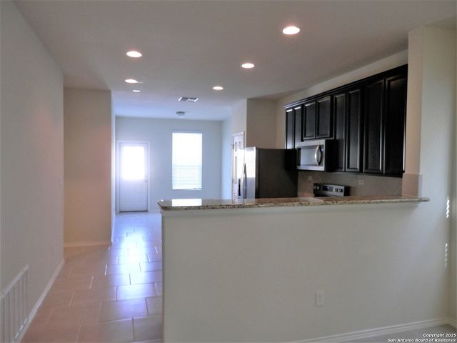 334 MISTFLOWER, New Braunfels, TX 78130