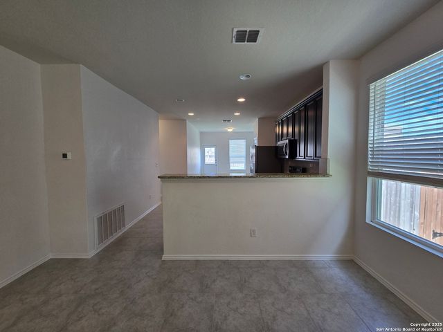 334 MISTFLOWER, New Braunfels, TX 78130