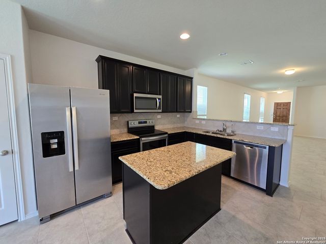 334 MISTFLOWER, New Braunfels, TX 78130