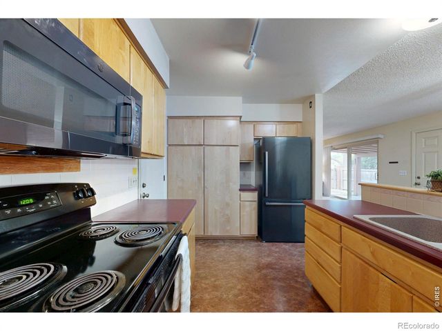1909 W 101st Avenue, Thornton, CO 80260