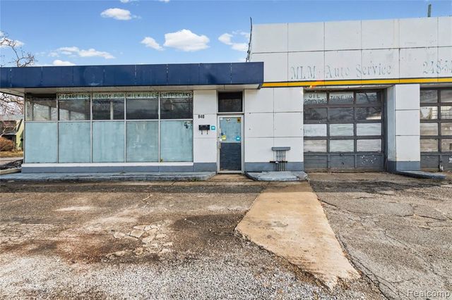 940 Livernois Street, Ferndale, MI 48220