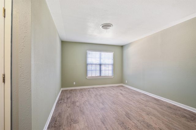 5504 Coventry LN, Austin, TX 78723