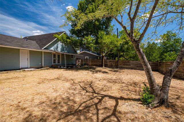 5504 Coventry LN, Austin, TX 78723