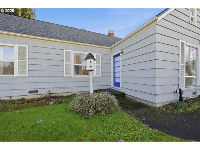 200 IRVING Rd, Eugene, OR 97404