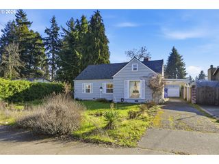 200 IRVING Rd, Eugene, OR 97404