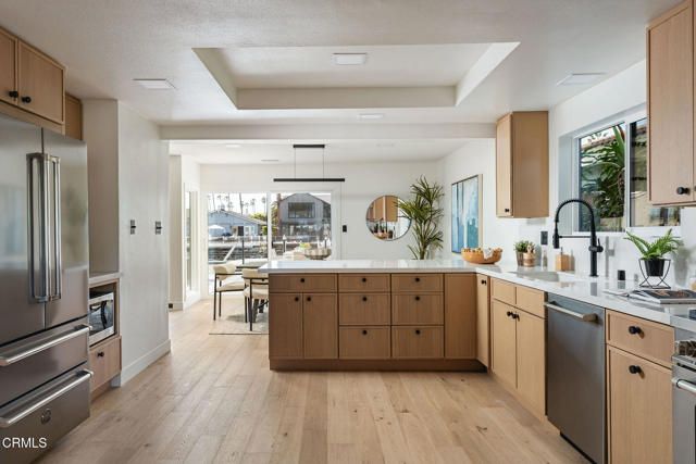 2851 SEAHORSE Avenue, Ventura, CA 93001