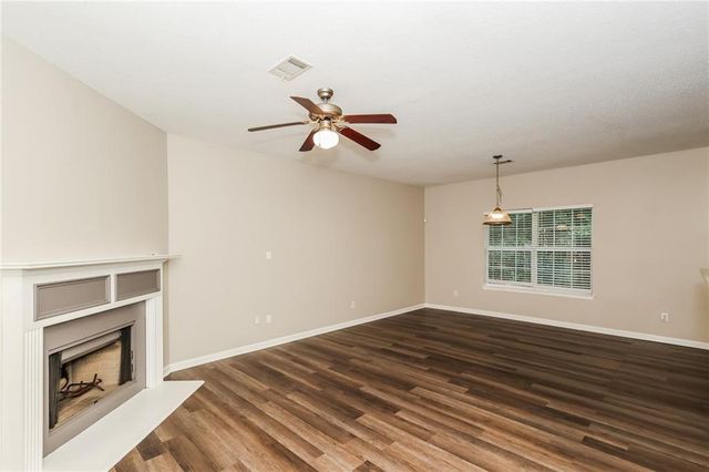 2722 Elkmont Ridge SW, Atlanta, GA 30331