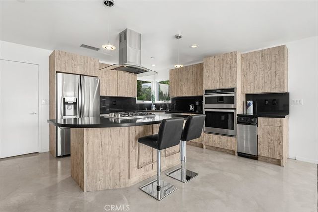 385 S Via Montanera, Anaheim Hills, CA 92807