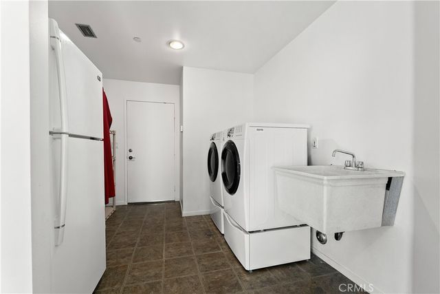 385 S Via Montanera, Anaheim Hills, CA 92807