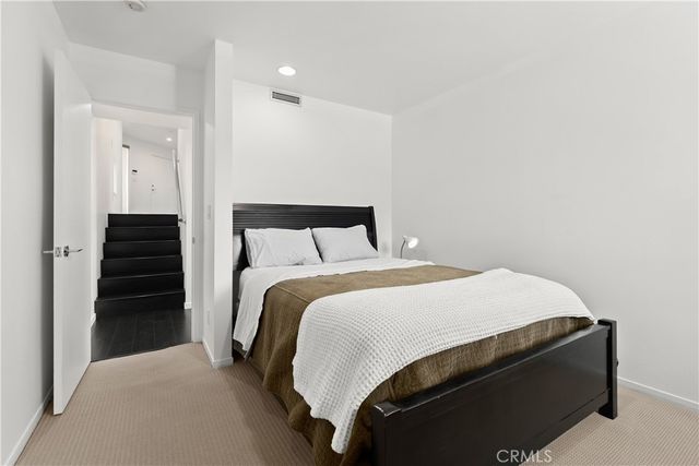 385 S Via Montanera, Anaheim Hills, CA 92807