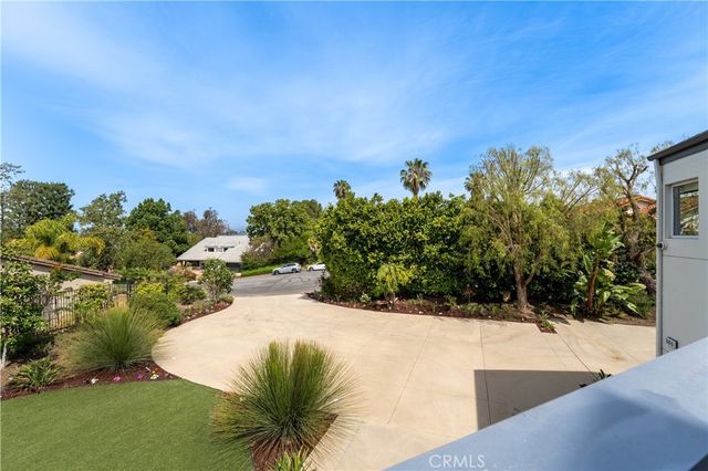 385 S Via Montanera, Anaheim Hills, CA 92807