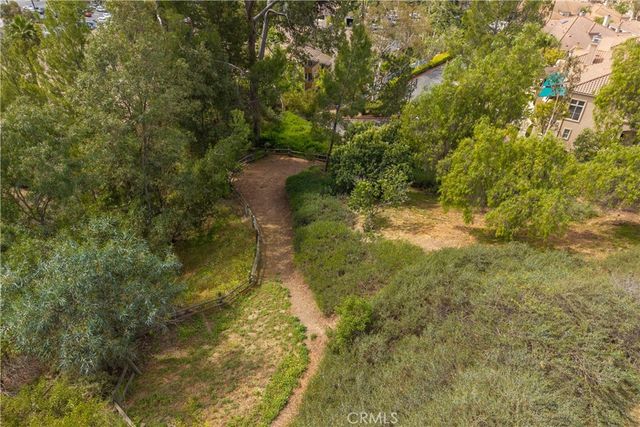 385 S Via Montanera, Anaheim Hills, CA 92807