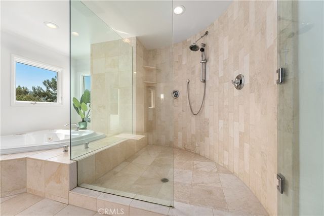 385 S Via Montanera, Anaheim Hills, CA 92807