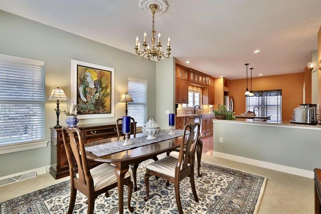 21 Settler Hill Circle, Madison, WI 53717