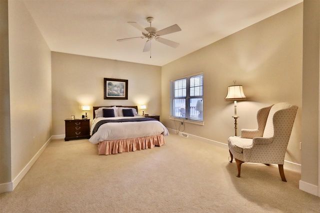 21 Settler Hill Circle, Madison, WI 53717