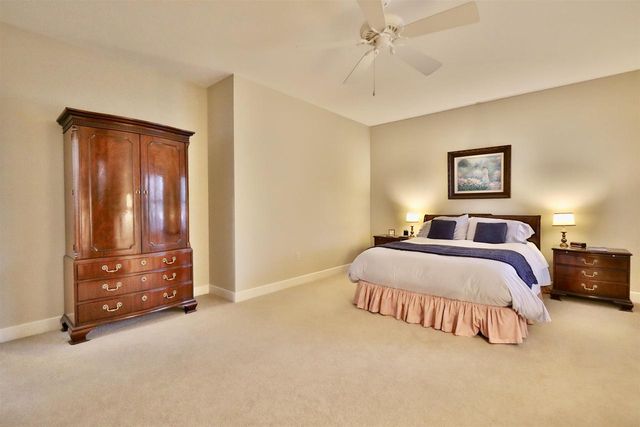 21 Settler Hill Circle, Madison, WI 53717