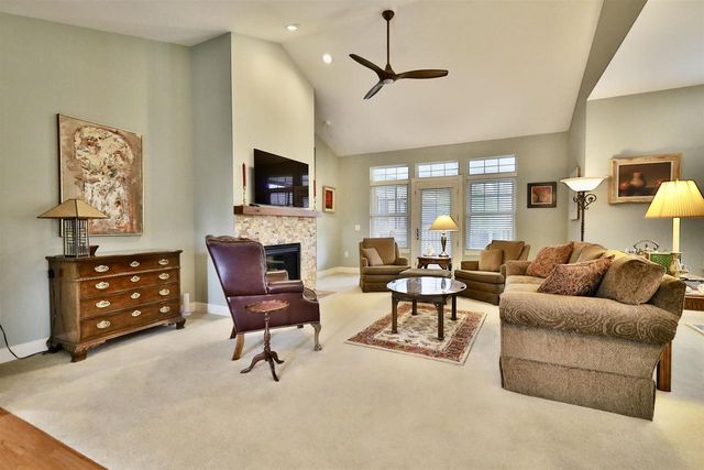 21 Settler Hill Circle, Madison, WI 53717