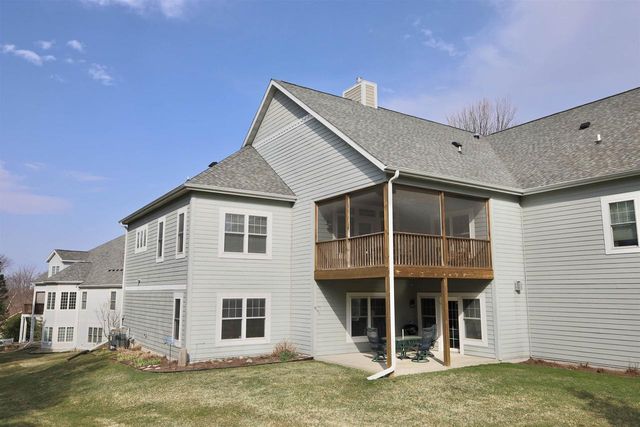 21 Settler Hill Circle, Madison, WI 53717