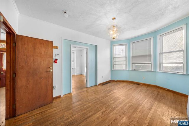 44-46 Richards Street, Newark, NJ 07105