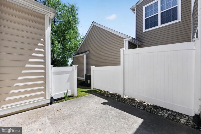 48 BORTON AVE, Voorhees, NJ 08043