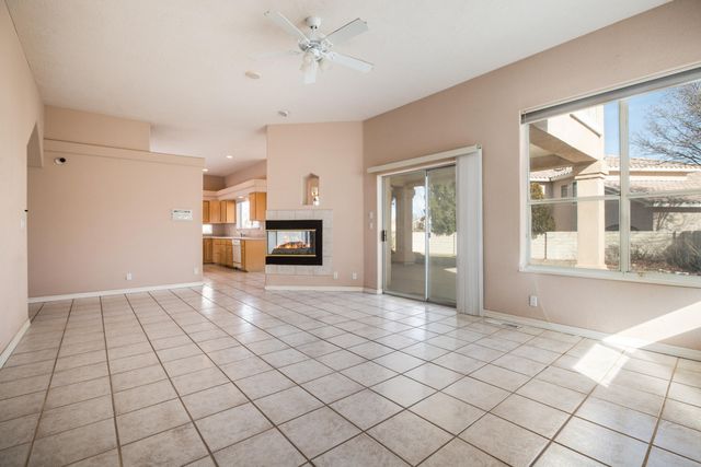 3561 White Horse Drive SE, Rio Rancho, NM 87124