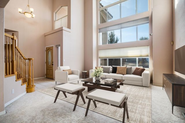 3561 White Horse Drive SE, Rio Rancho, NM 87124