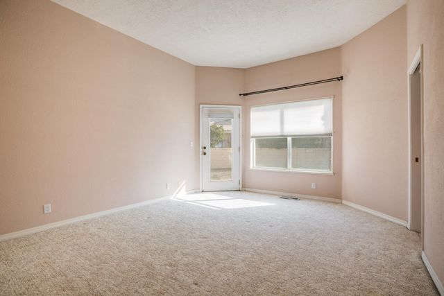 3561 White Horse Drive SE, Rio Rancho, NM 87124