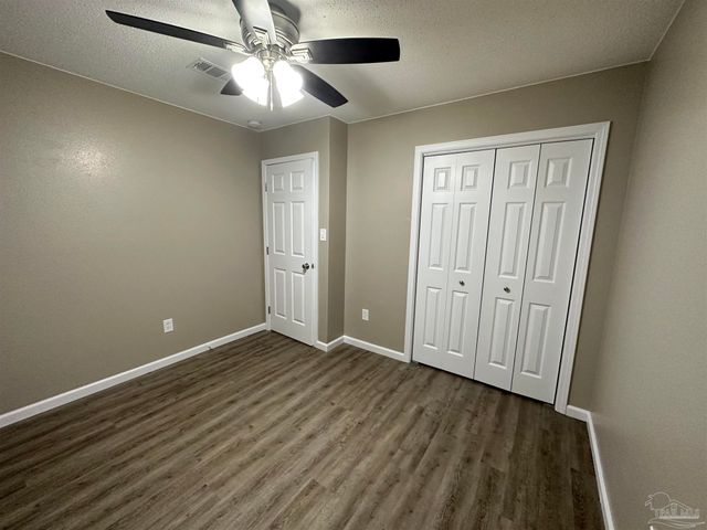 8011 Kipling St, Pensacola, FL 32514