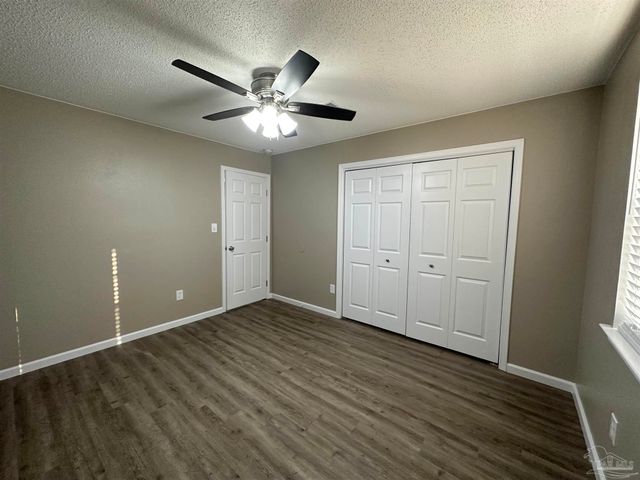 8011 Kipling St, Pensacola, FL 32514