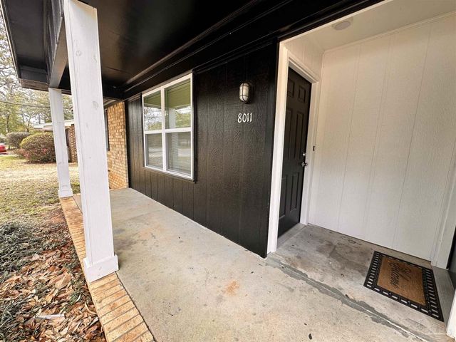 8011 Kipling St, Pensacola, FL 32514