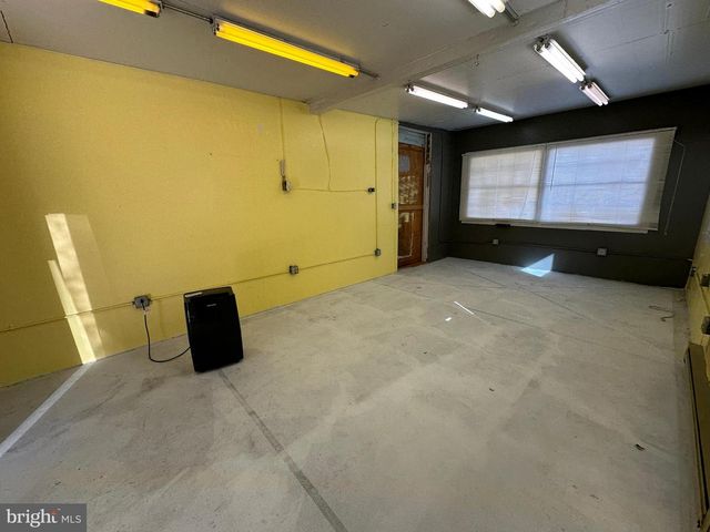234 S WASHINGTON STREET, Greencastle, PA 17225