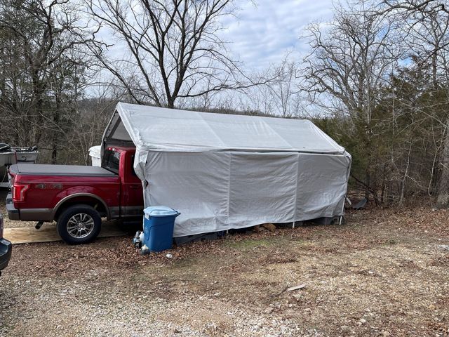 1725 Cook Road, Taneyville, MO 65759