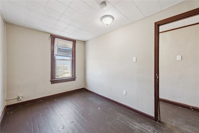 101 LINCOLN AVE, Charleroi Boro, PA 15022