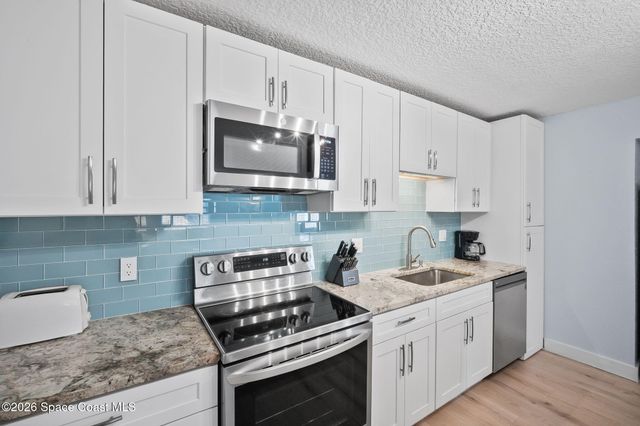 299 E Central Boulevard 3, Cape Canaveral, FL 32920