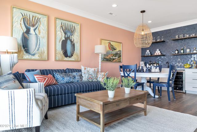 8703 Ocean View Drive East, Emerald Isle, NC 28594