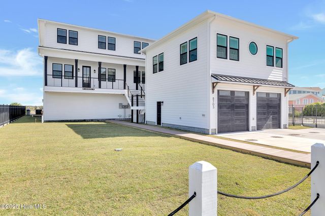 8703 Ocean View Drive East, Emerald Isle, NC 28594