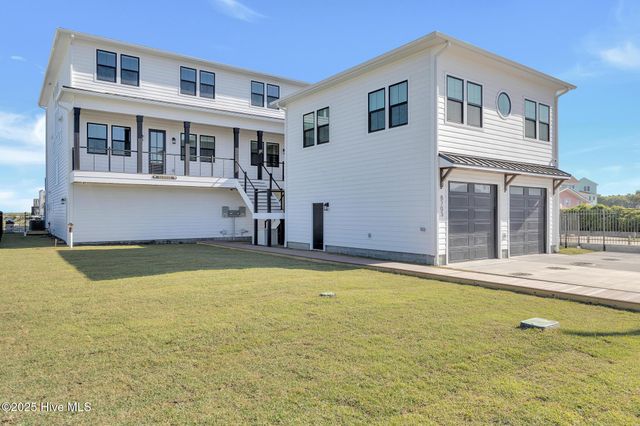 8703 Ocean View Drive East, Emerald Isle, NC 28594