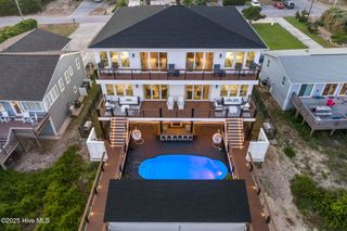 8703 Ocean View Drive East, Emerald Isle, NC 28594