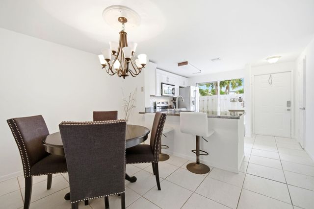 2683 NE 15th Street, Pompano Beach, FL 33062